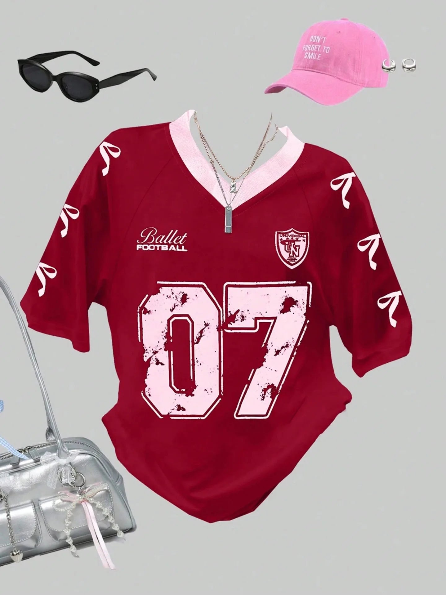 Graphic (07) Contrast V-Neck Oversized Tee
