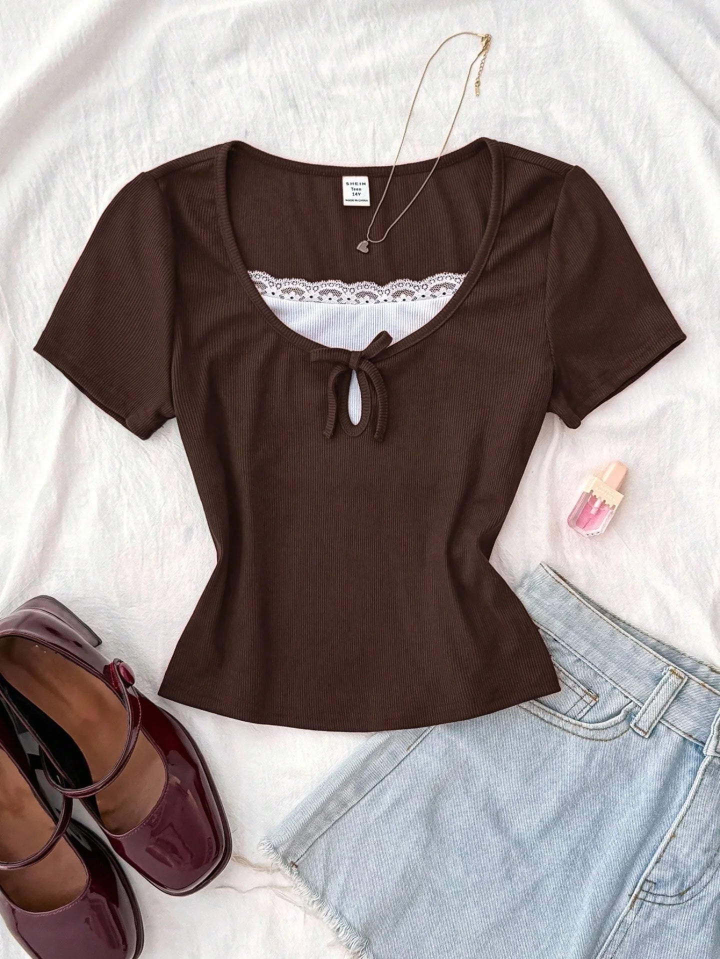 Notch Neck Lace Tee