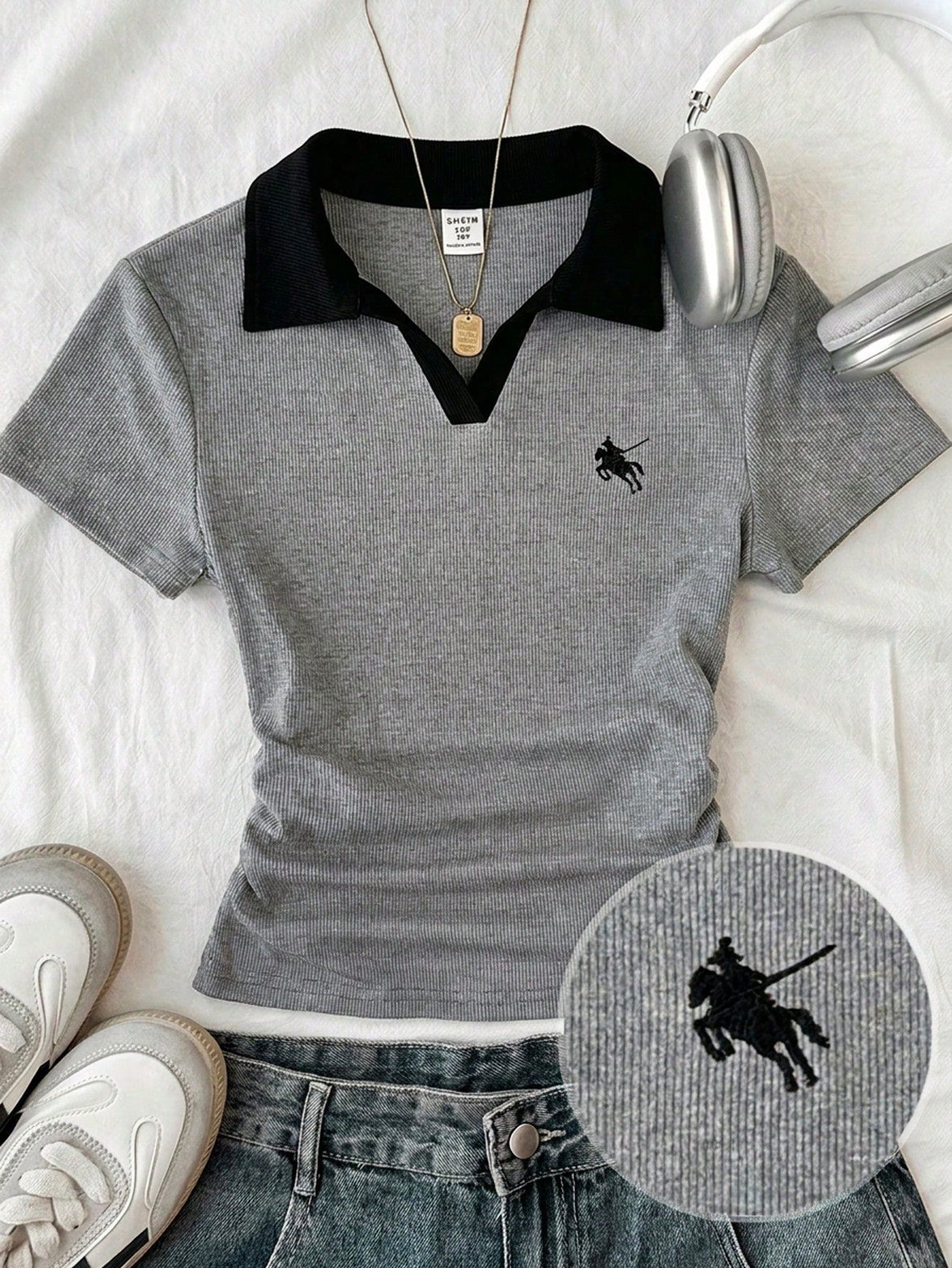 Graphic (Logo) Contrast V Polo Tee